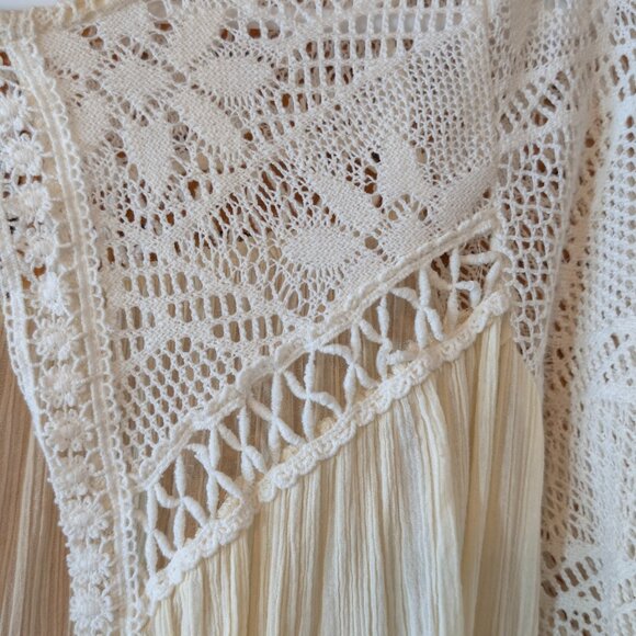 De Philo  Golden Tote Open Back La Boheme Blouse Medium Boho White Lace Crochet - Picture 15 of 16